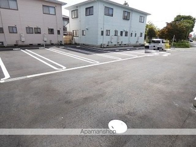アズール本郷の外観写真