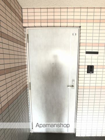 画像14:エントランス・ロビー