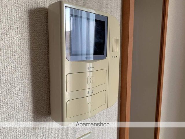 レオパレス中里の内装写真