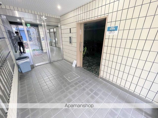 シャンクレール南堀江の玄関写真