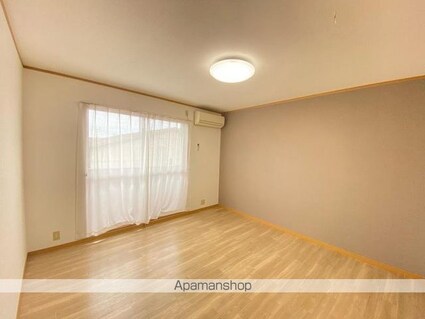 クレイドルエイケン[1K/27m2]の内装1