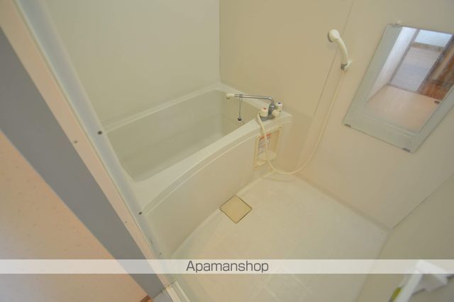 アザレアマンションAの内装写真