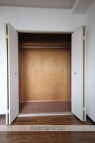 レオパードウエハラの内装写真