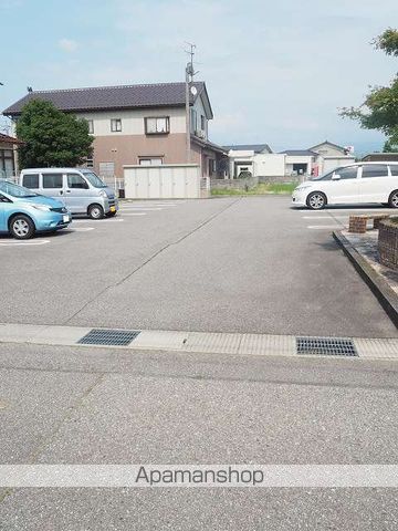 シュシュのその他写真