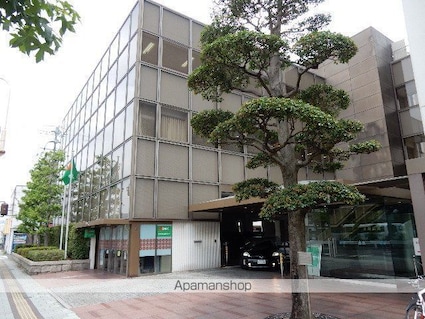 岡山県岡山市北区番町２丁目[1R/18.21m2]の周辺3