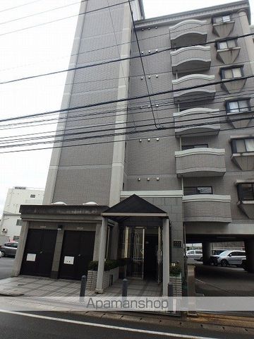 キトミ壱番館の玄関写真