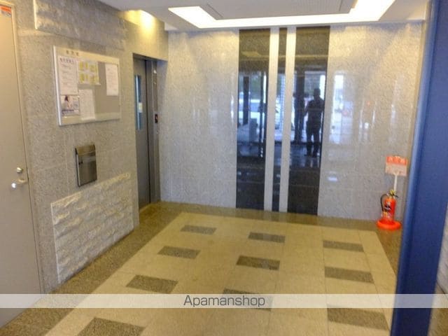 パーチェ豊平公園の玄関写真