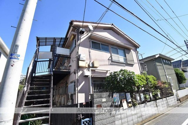 サンハイツの外観写真