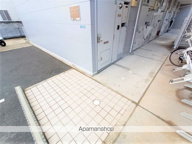 レオパレスルシェルブルー東大阪の玄関写真
