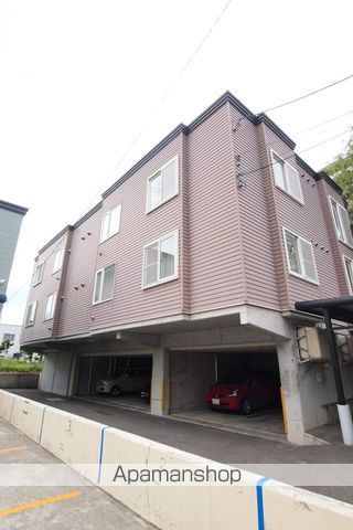 プラザ館 ドーム前Cの外観写真