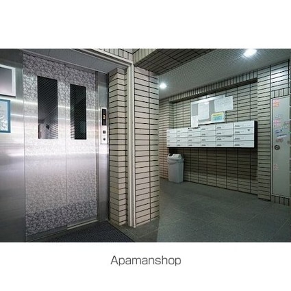 東京都北区滝野川７丁目[2DK/45.9m2]のエントランス1