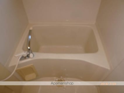 コートパル守山[2LDK/53.44m2]のバス