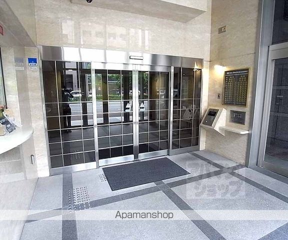 ライオンズマンション烏丸通の玄関写真