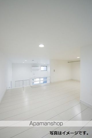 Cloverの内装写真