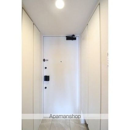 ルフォンプログレ赤塚[1K/25.77m2]の玄関