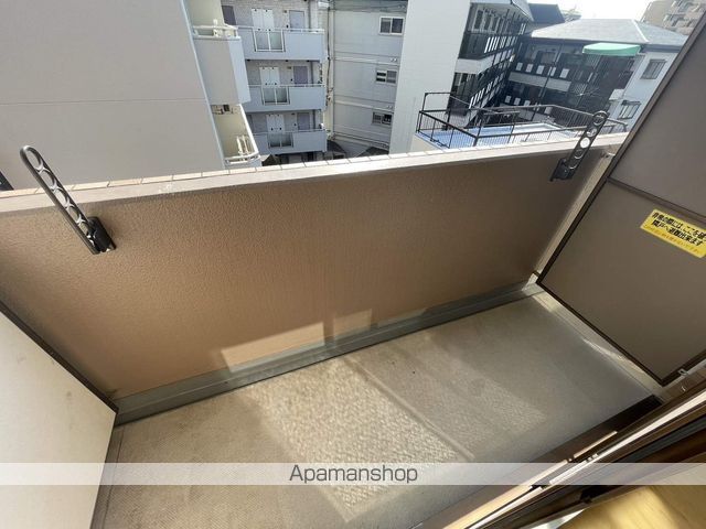メゾンセルクルの内装写真