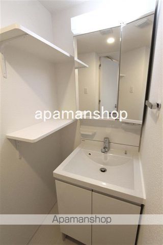 レオンコンフォートNAMBAMINAMI IIの内装写真