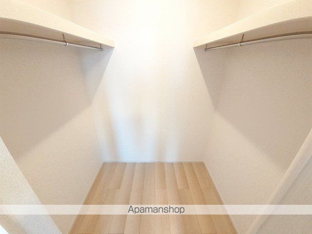 ウィステリア プラス IIの内装写真