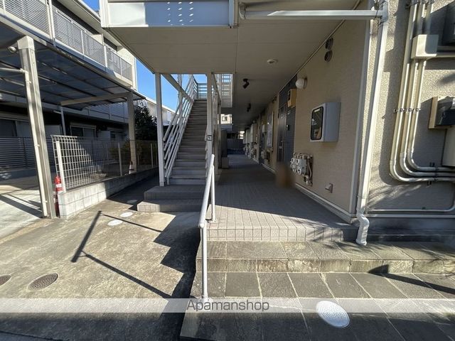 レオネクストモンテチェルキオの玄関写真