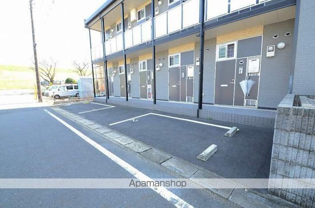 レオパレスメルシー新和IIの外観写真