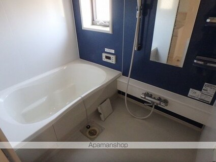 エレガント桐[2LDK/69.03m2]のバス