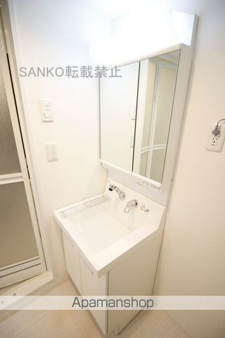 ENCHANーTHE環状通東の内装写真