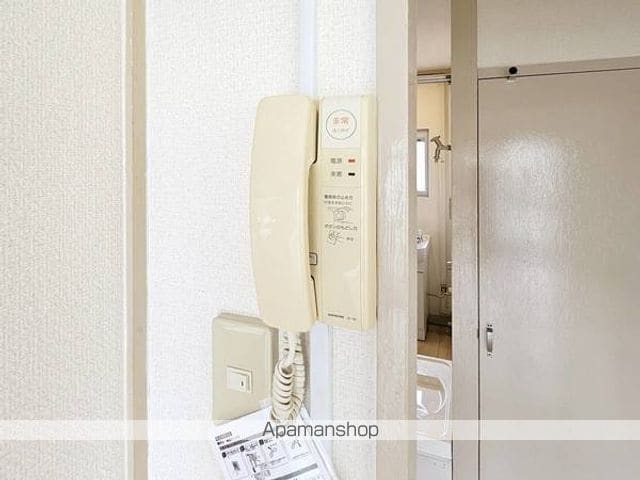 ビレッジハウス鳴滝8号棟の内装写真