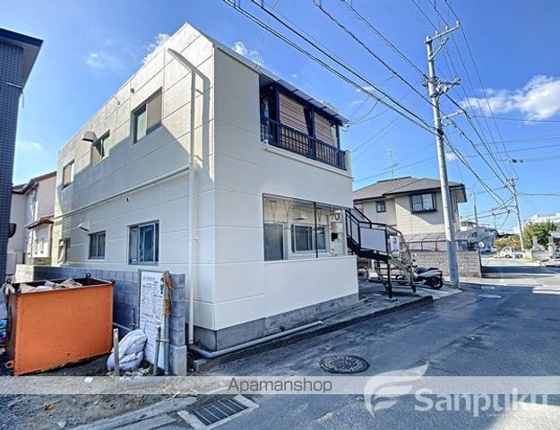 コーポ石丸の外観写真