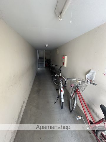 ブランネージュの玄関写真