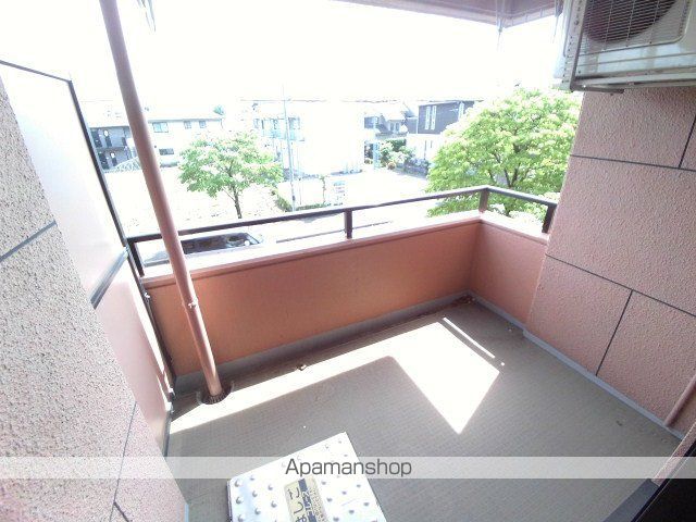 アーニスの内装写真