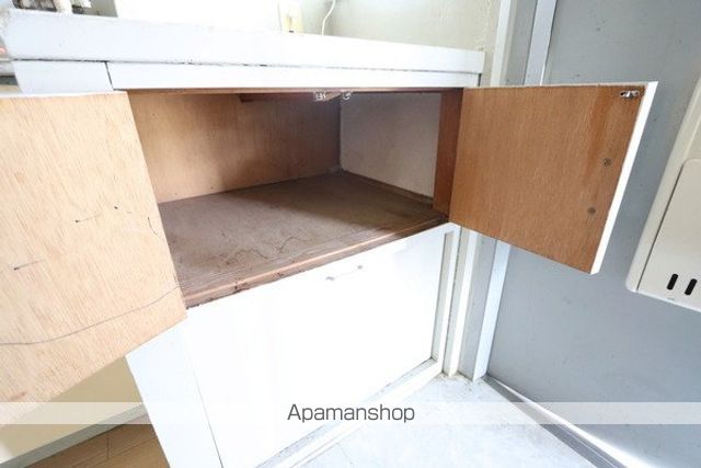 ビレッジハウス下更地2号棟の内装写真