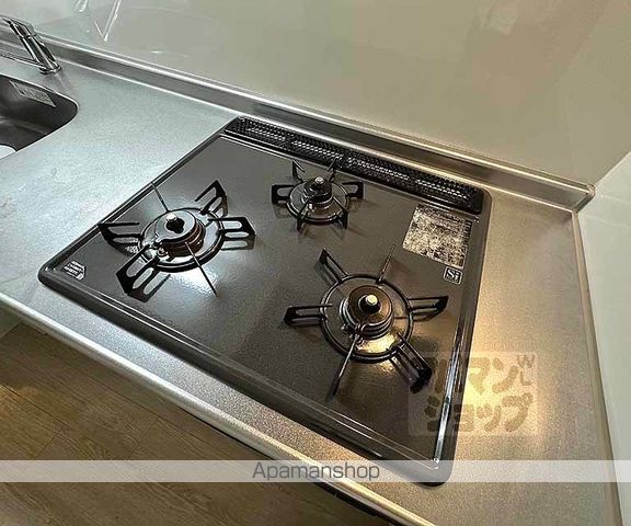 三条双月堂の内装写真