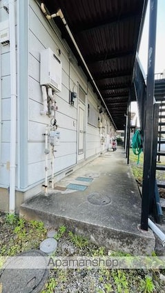 メゾンウッドベル[2DK/39.74m2]のエントランス