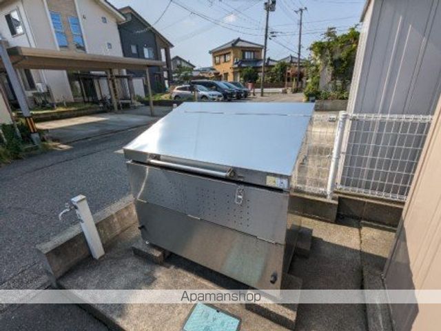メルヴェーユの外観写真