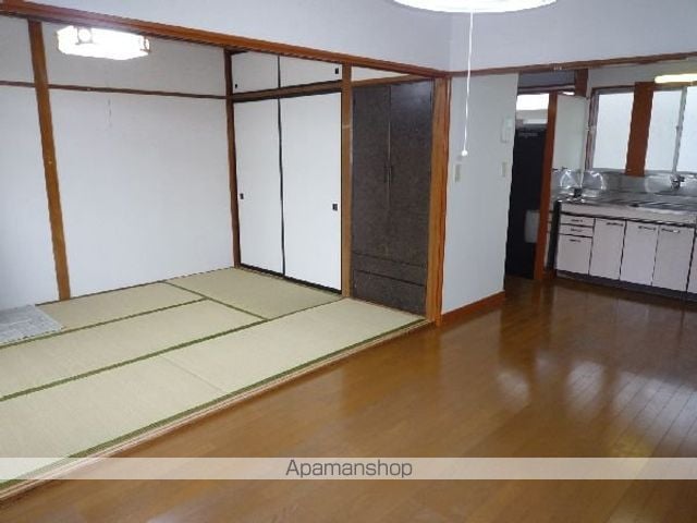 三井マンションの内装写真