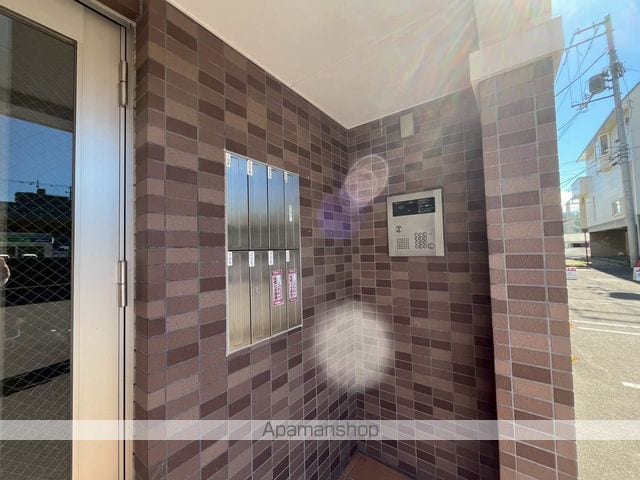 Eメゾンの玄関写真