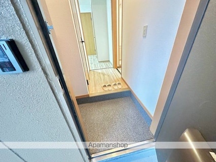 サンハイツ・オクヤマ[2DK/44.88m2]の玄関