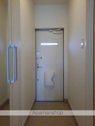 ブルーローズ[1R/30m2]の玄関