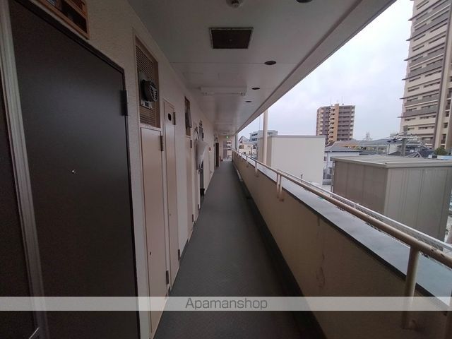 栄良ビルの内装写真