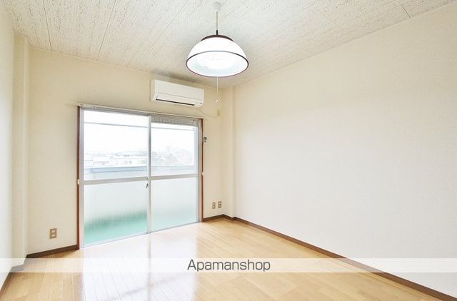 コーポ川内の内装写真