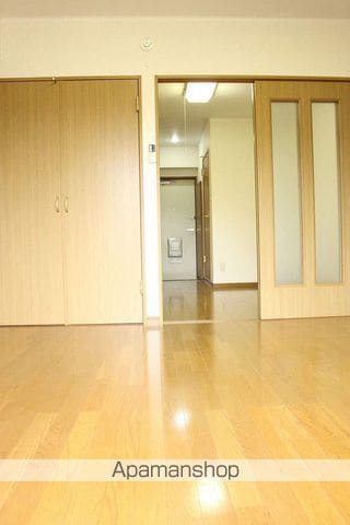 アーバン内海E棟の内装写真
