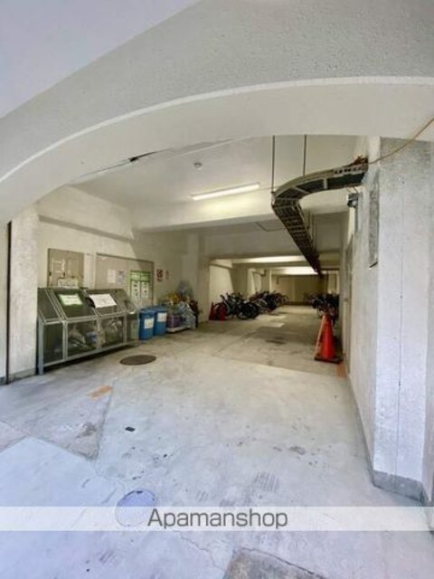 和歌山県和歌山市美園町４丁目[1LDK/44.4m2]の共用部3