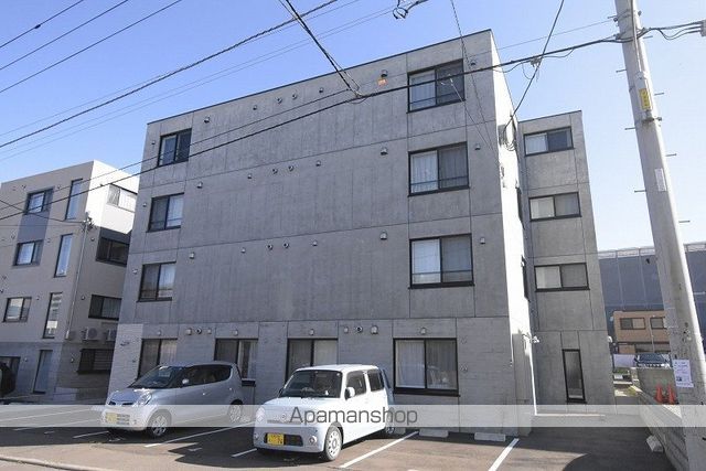札幌市東豊線 月寒中央駅 徒歩3分 4階建 築10年の外観写真