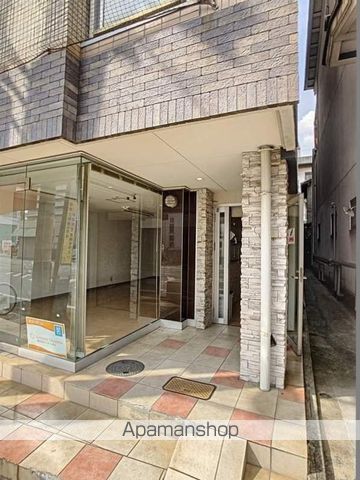 サンジェルマン中納言の玄関写真