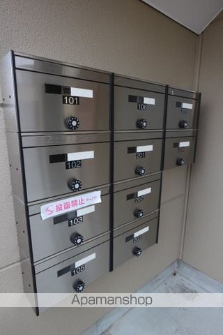 サニートレッフの玄関写真