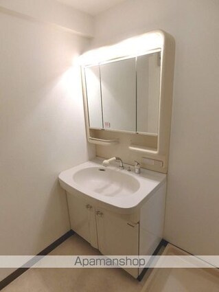 ダイアパレス泉崎[2SDK/62.56m2]の内装1