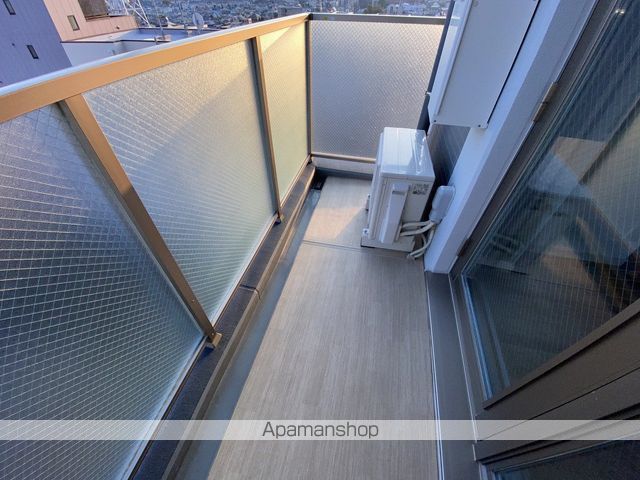 小田急伊勢原駅前マンションの内装写真