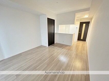 ラルウェンディ縮景園前イースト[1K/34.94m2]のリビング・居間1