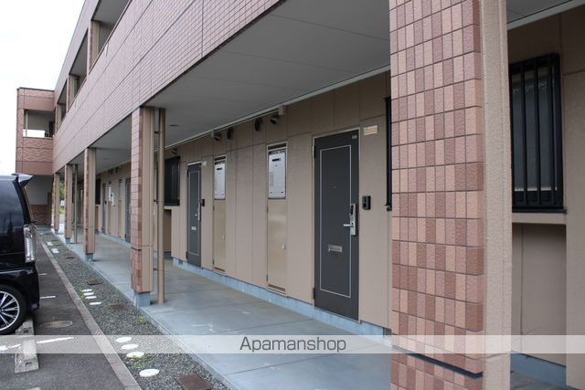 広島県福山市神辺町字道上[1LDK/45.63m2]のエントランス2