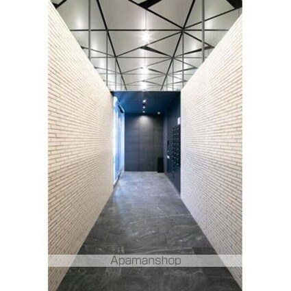 グランクリュ新宿御苑[1LDK/41.56m2]のエントランス